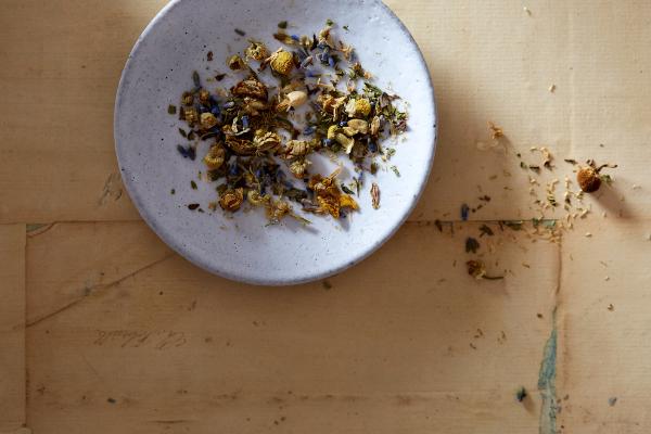 Shop luxury herbal loose leaf tea blends by BELLOCQ and elevate your everyday rituals. Free U.S. shipping available.
