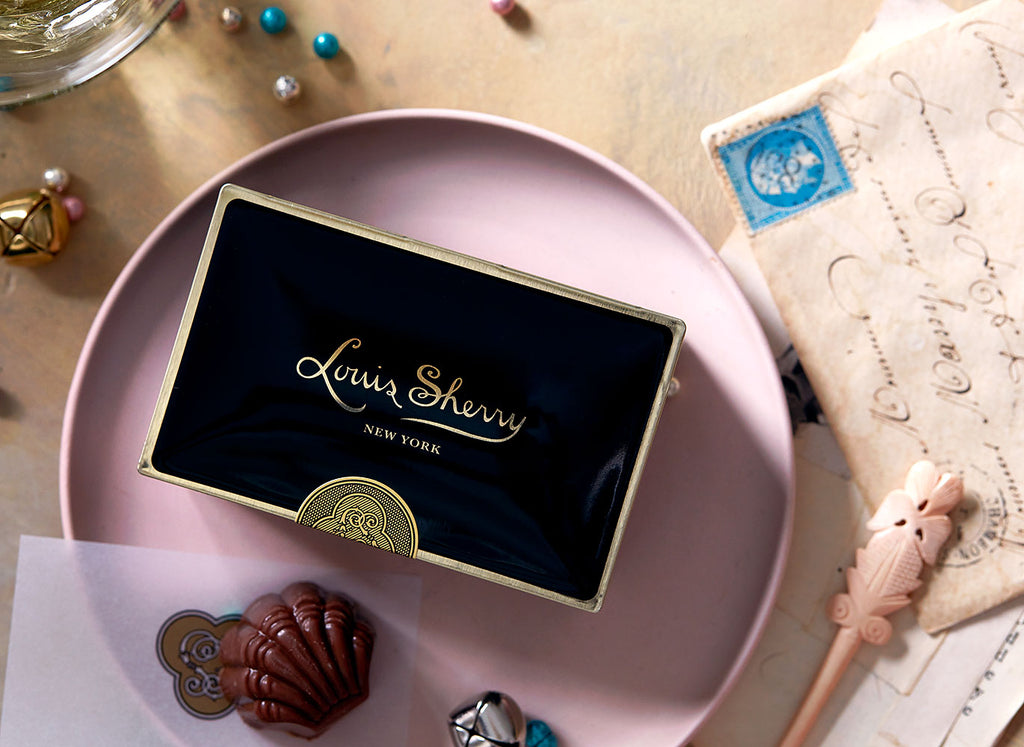 Louis Sherry 12-Piece Tin, Khartoum Onyx