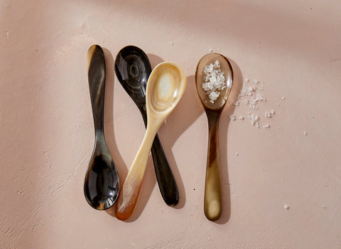 Kahawa Spoon, Light