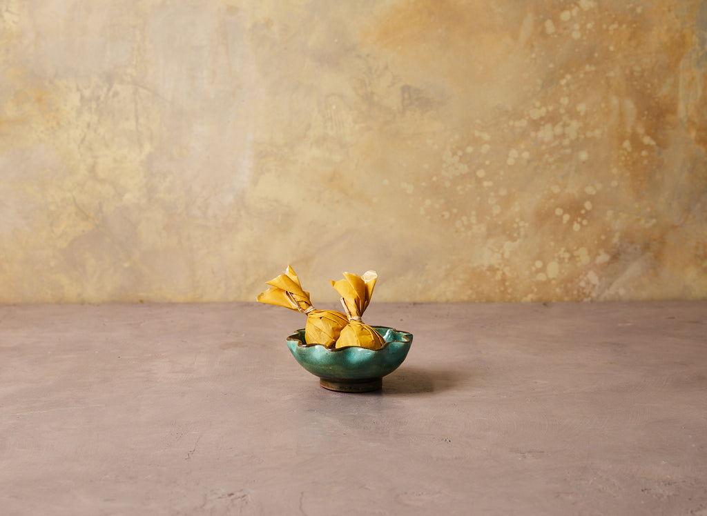 Scalloped Mini Plate