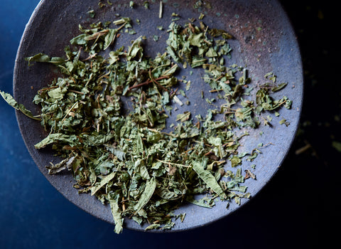 Shop herbal loose leaf lemon verbena tea at BELLOCQ. No. 41, Lemon Verbena offers up a citrus bouquet, a velvety mouthfeel, and a finish that reminds one of sage.
