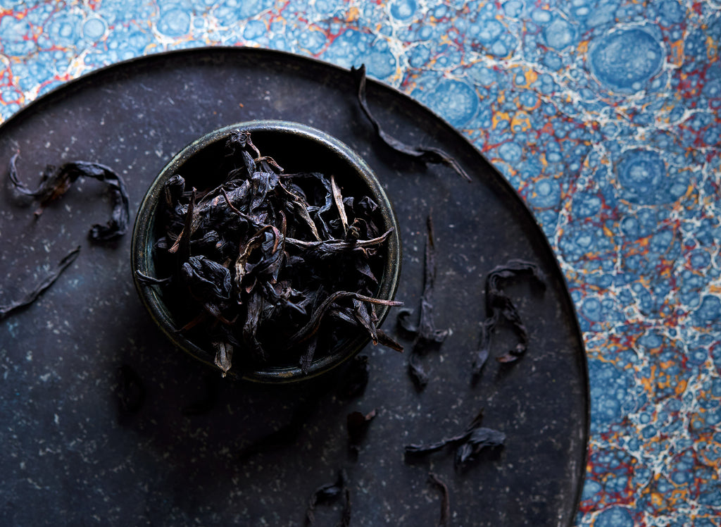 Shop da hong pao 'rock oolong' tea at BELLOCQ. No. 69, Da Hong Pao, Wuyi 'Rock Oolong' is the most famous oolong harvested in Wuyi Mountain.