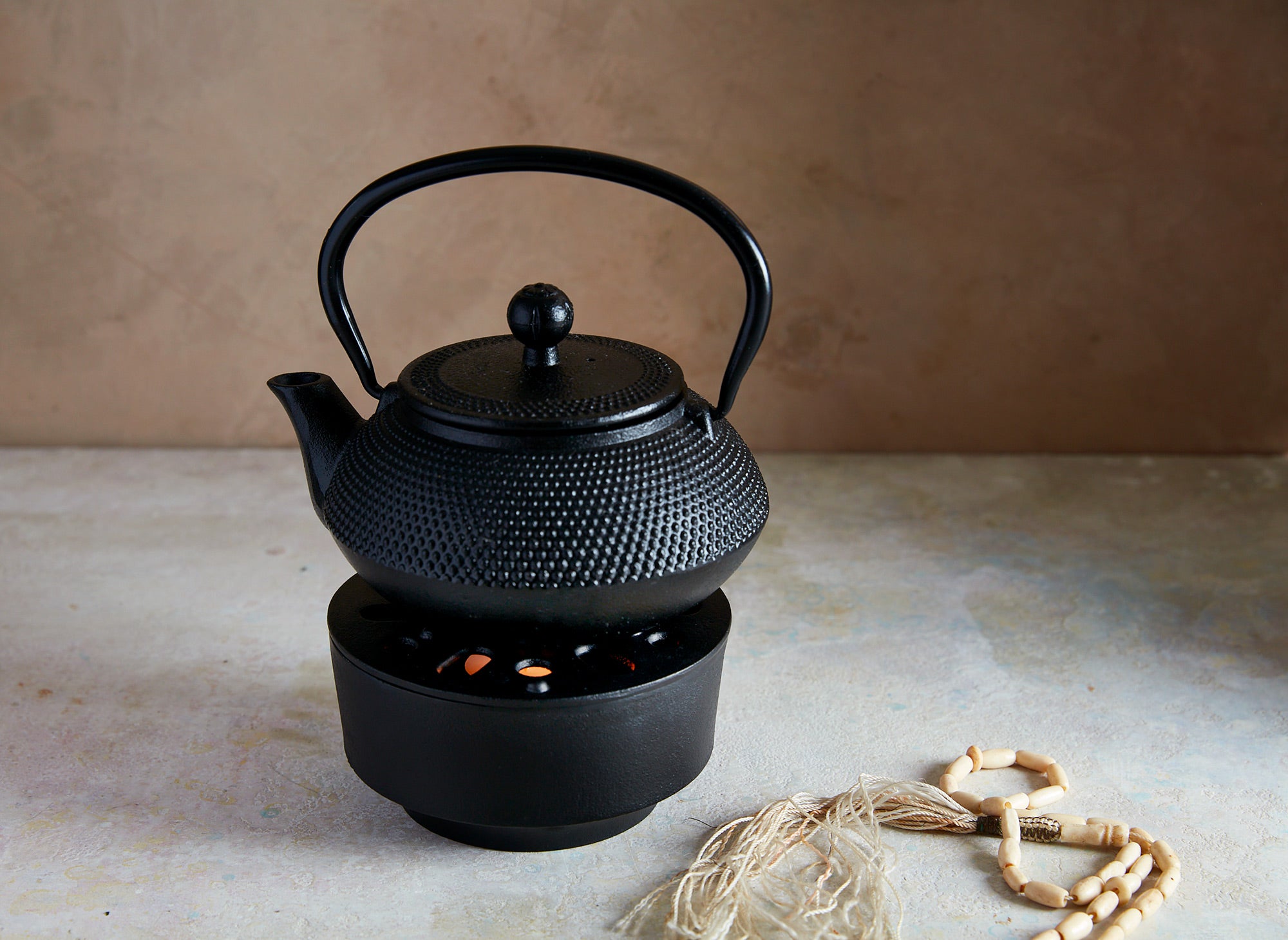 Hobnail Cast Iron Tea Warmer