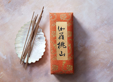 Japanese Kyara Momoyama Incense (Kyara Aloeswood)