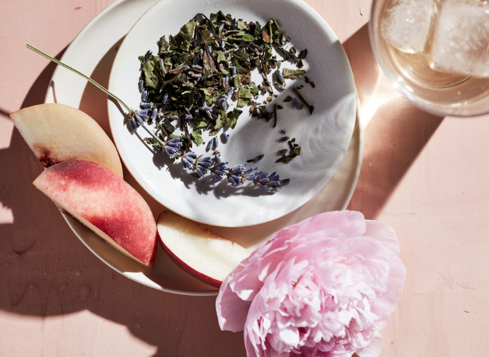 No. 129, Peony Peach, Iced Tea